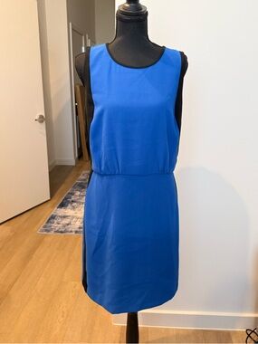 LOFT Blue and Black Colorblock Sleeveless Shift Dress - Size 6